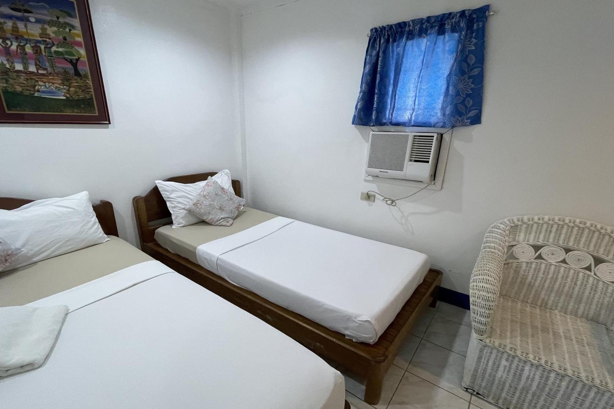 Casa De Praxides Tourist Inn Palawan بويرتو برينسيسا المظهر الخارجي الصورة